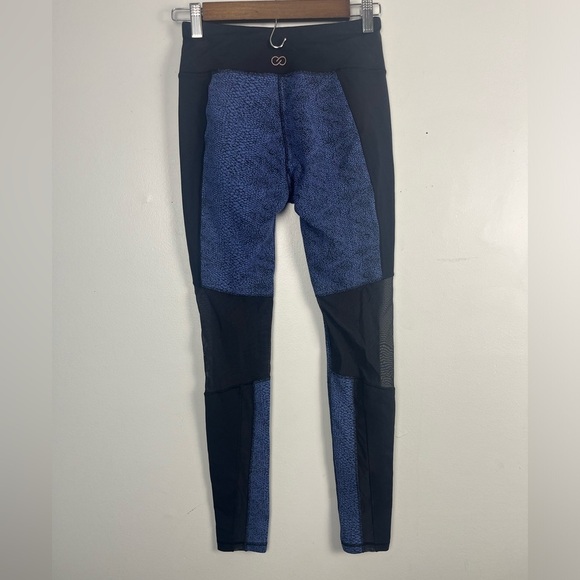 Calia by Carrie Underwood textured blue mesh panel women’s leggings size small - Picture 4 of 4